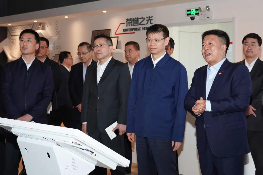 热烈欢迎江苏省委常委、苏州市委书记许昆林一行莅临江苏北人考察调研